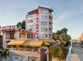 Гостиница Family Hotel Gerdjika  Пловдив